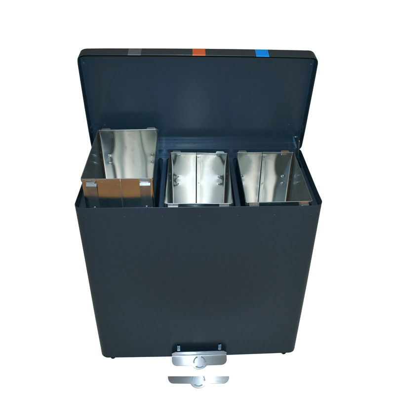 RecycloKick 102L. (3x34L.)